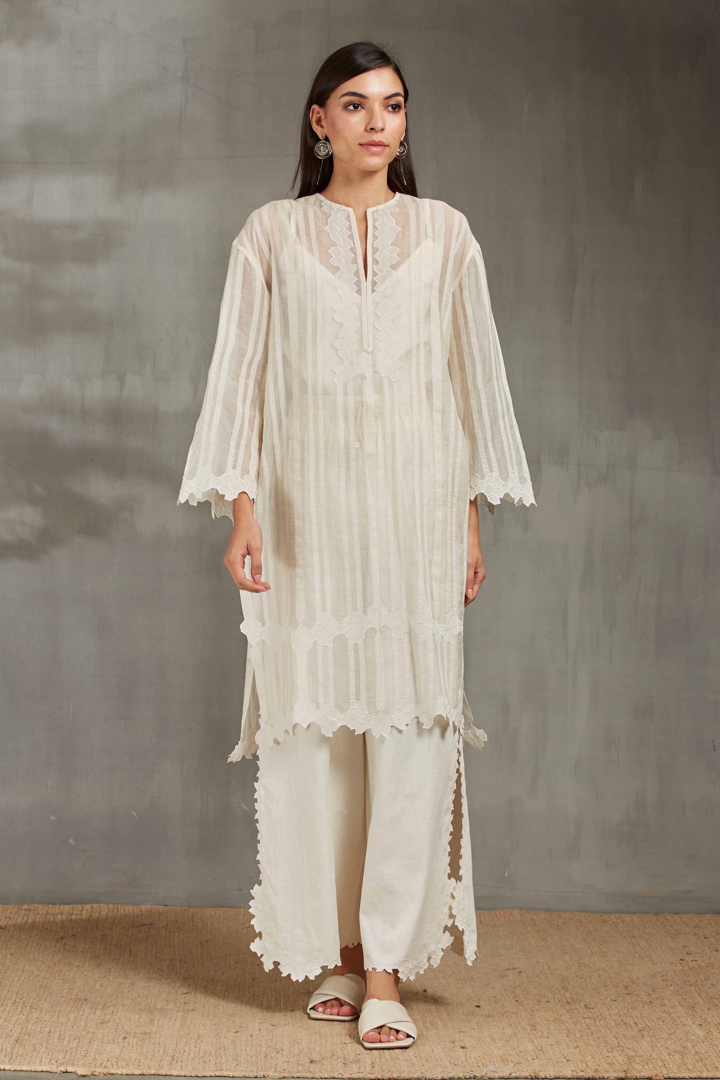 DROP SHOULDER KAMEEZ