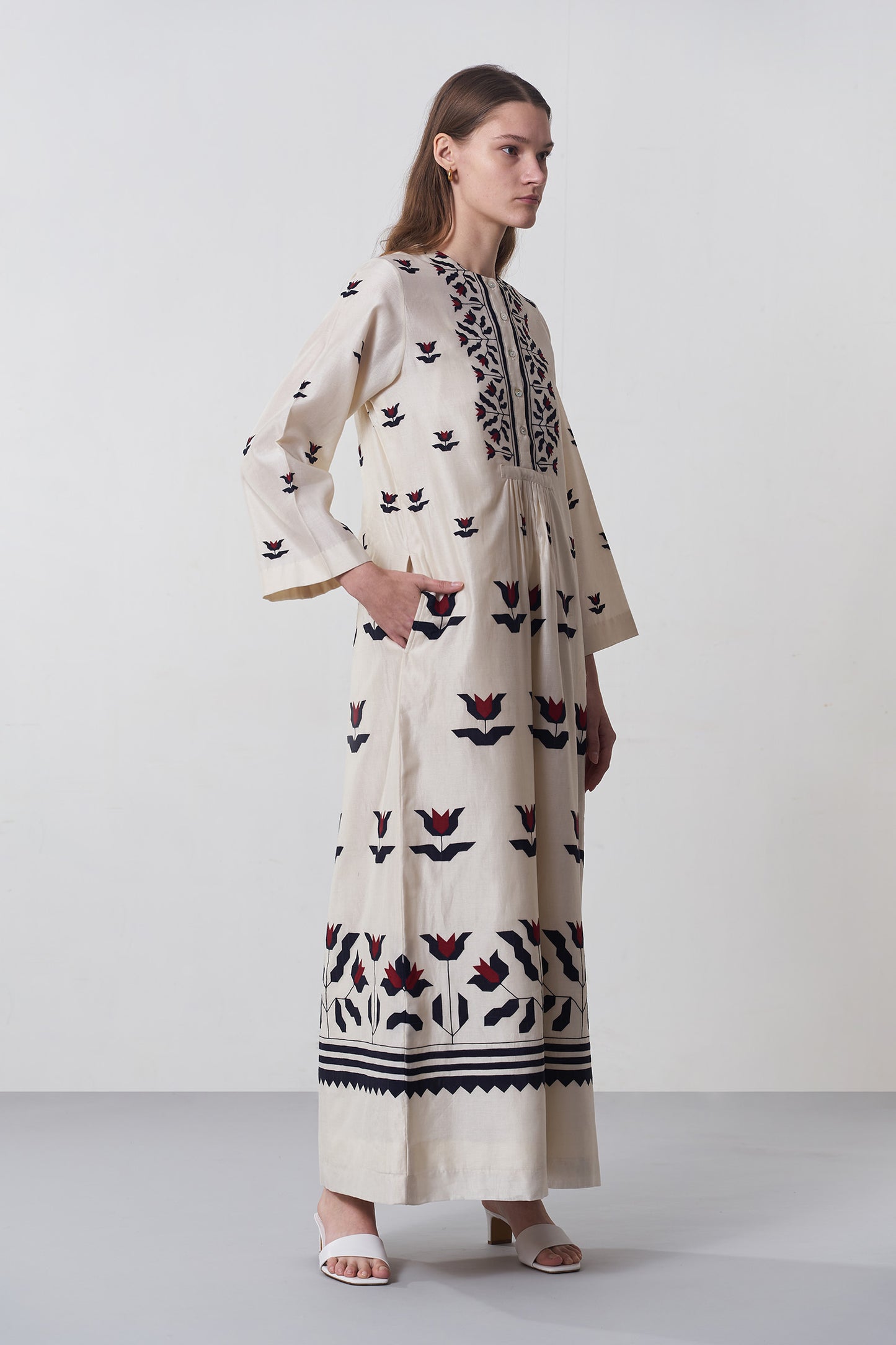 CENTRE SLASH GATHER DRESS