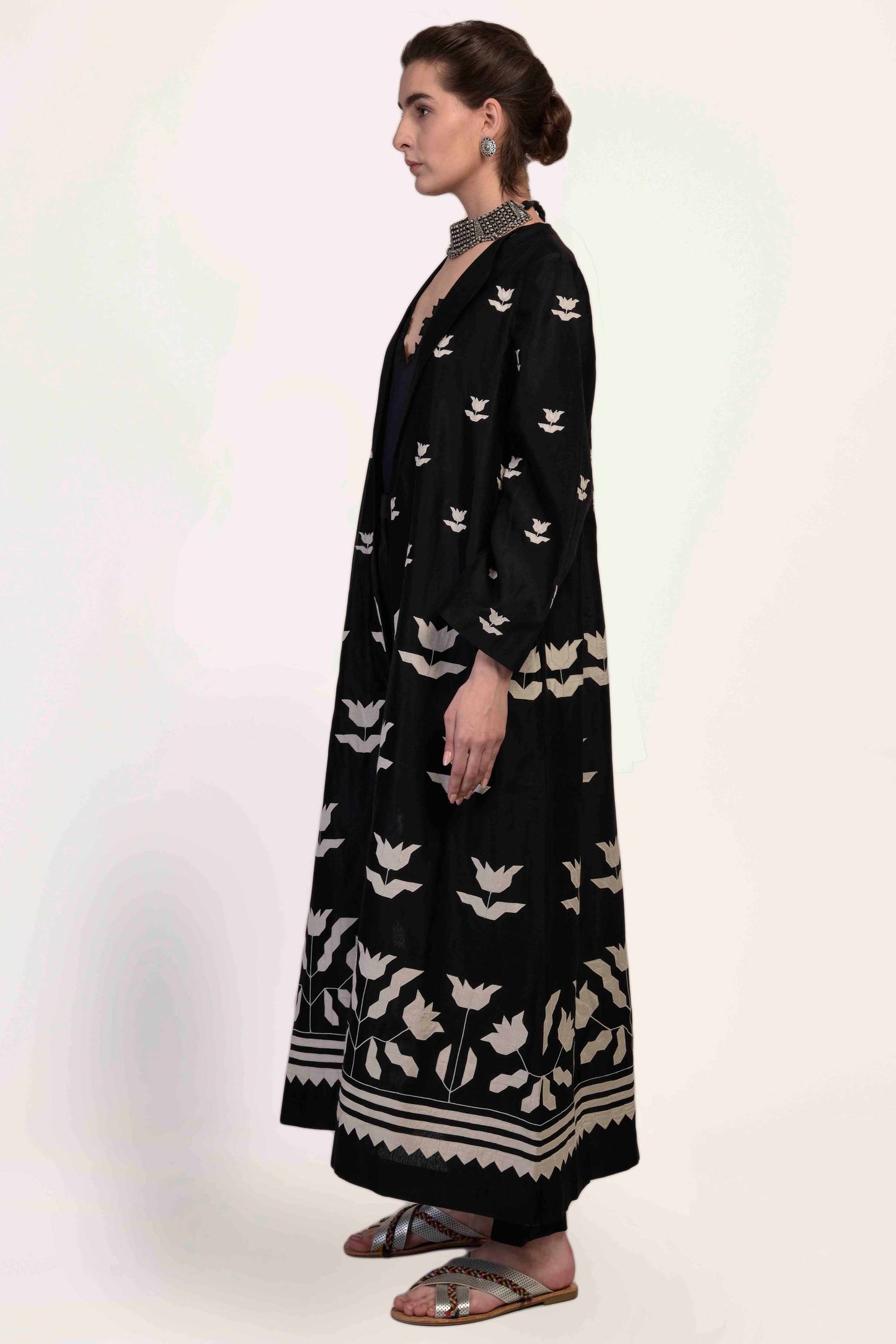 CENTER SLASH GATHER JACKET