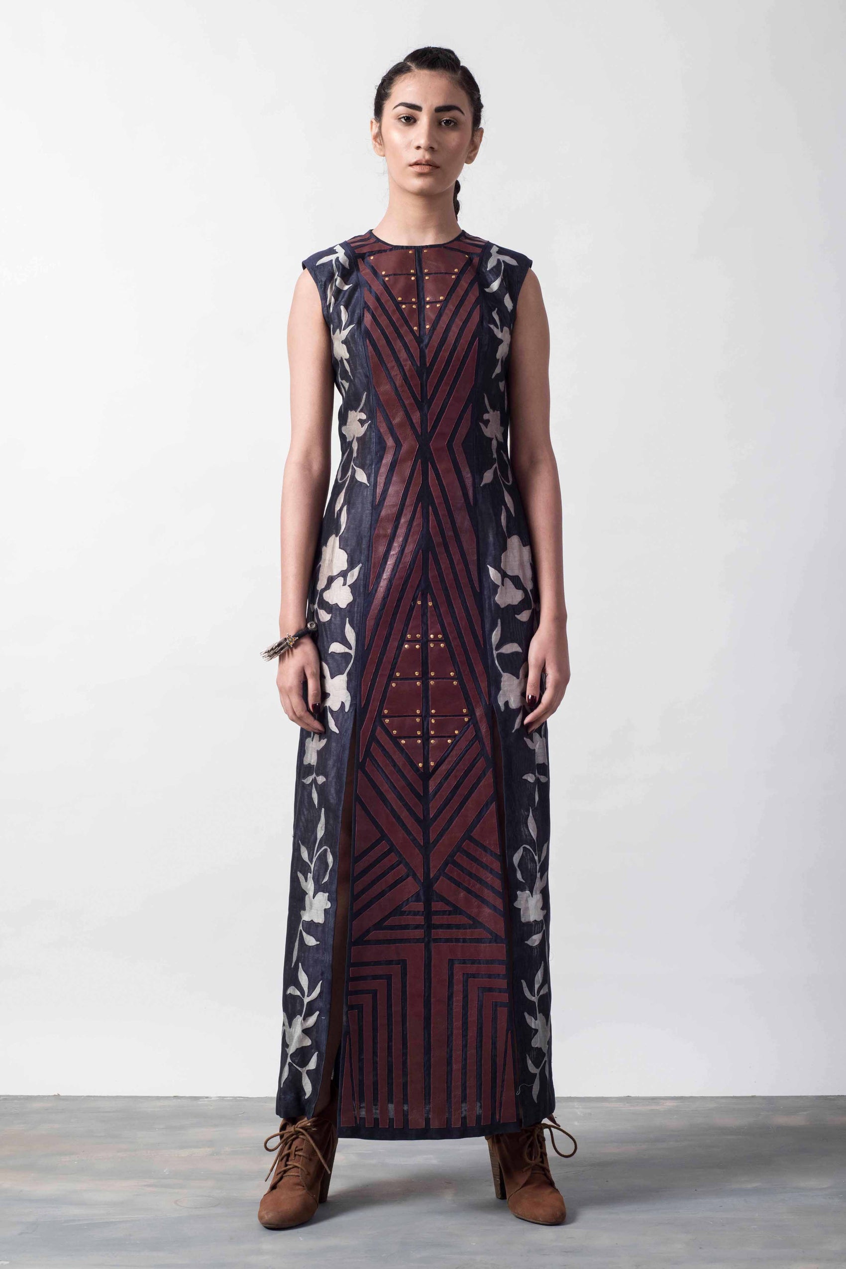 LAPLQ SCUPLTED MAXI DRESS