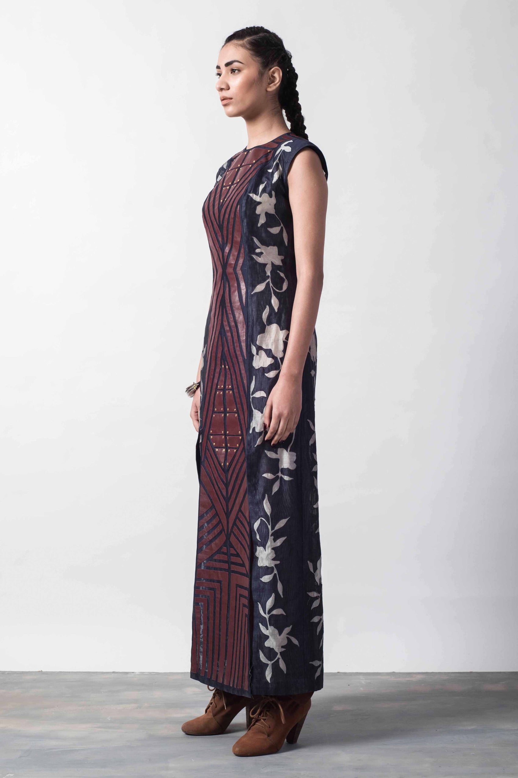 LAPLQ SCUPLTED MAXI DRESS