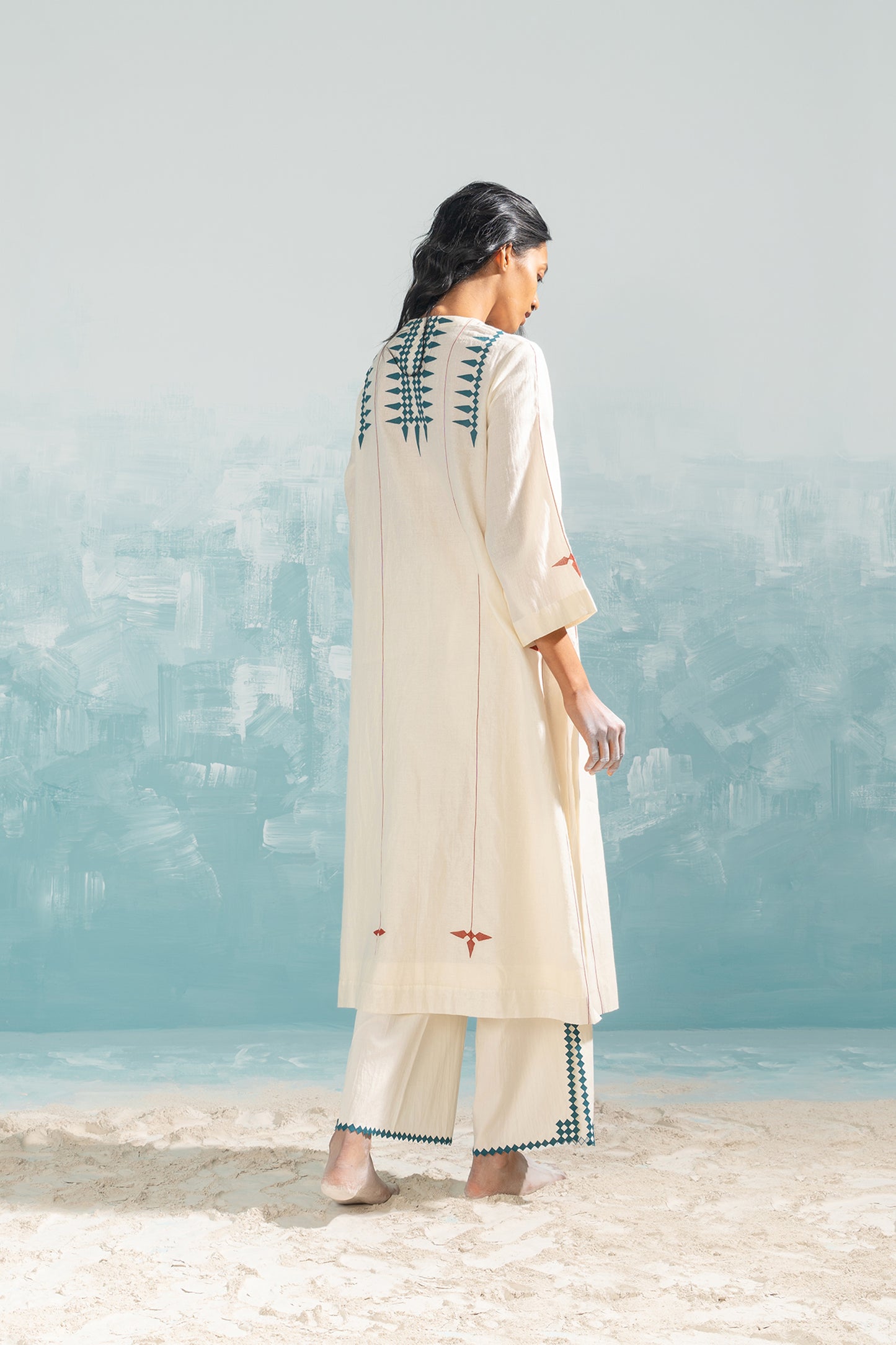 NILE TRIBAL APPLIQUE' KAMEEZ