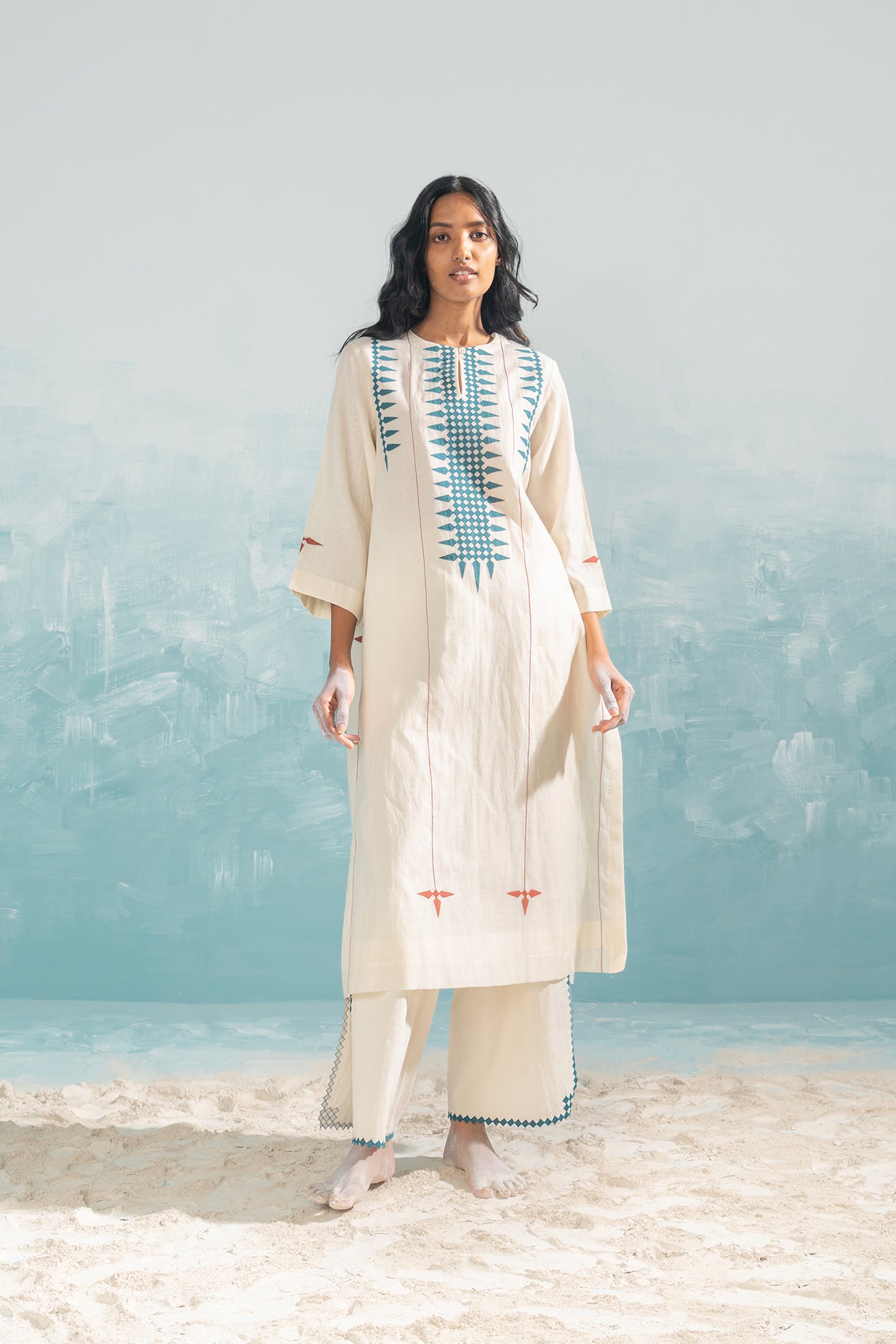 NILE TRIBAL APPLIQUE' KAMEEZ