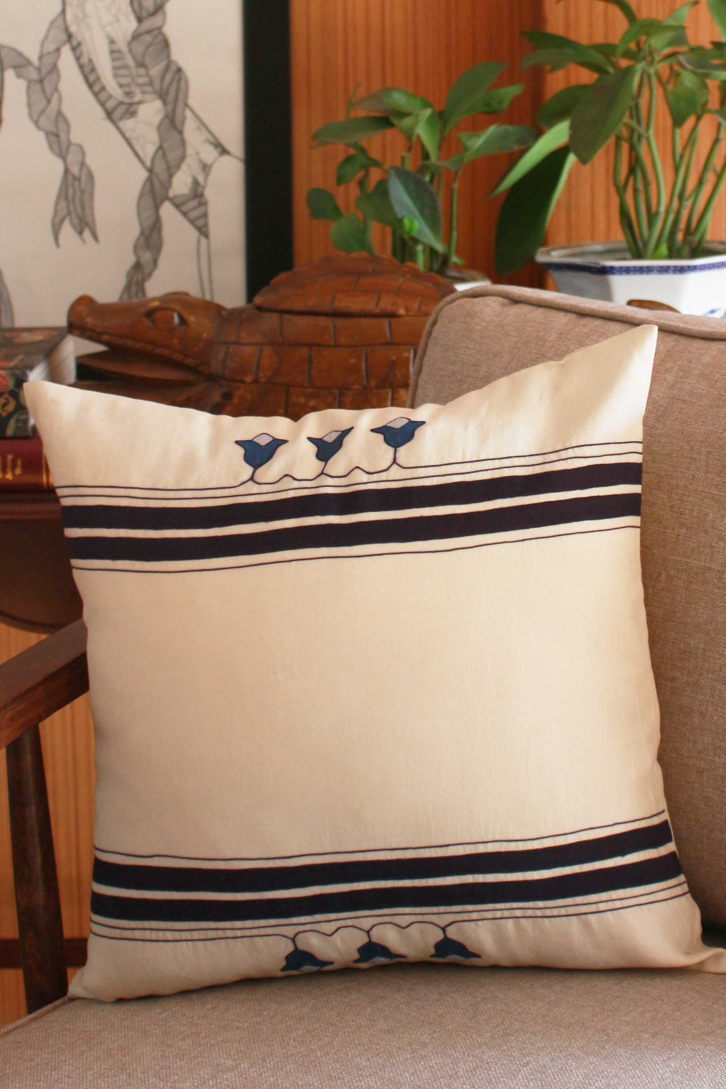 GEOMETRIC BUD CUSHION