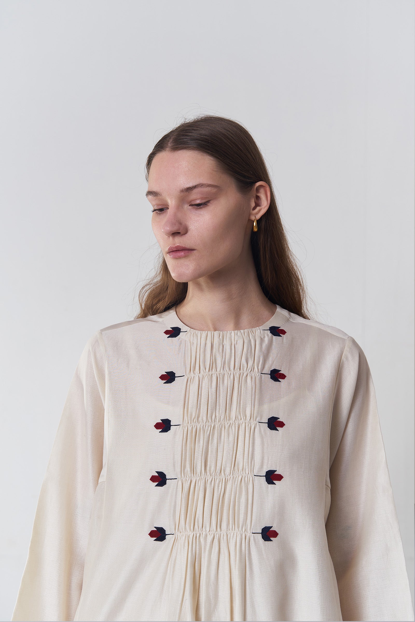 CENTRE GATHER KAFTAN DRESS