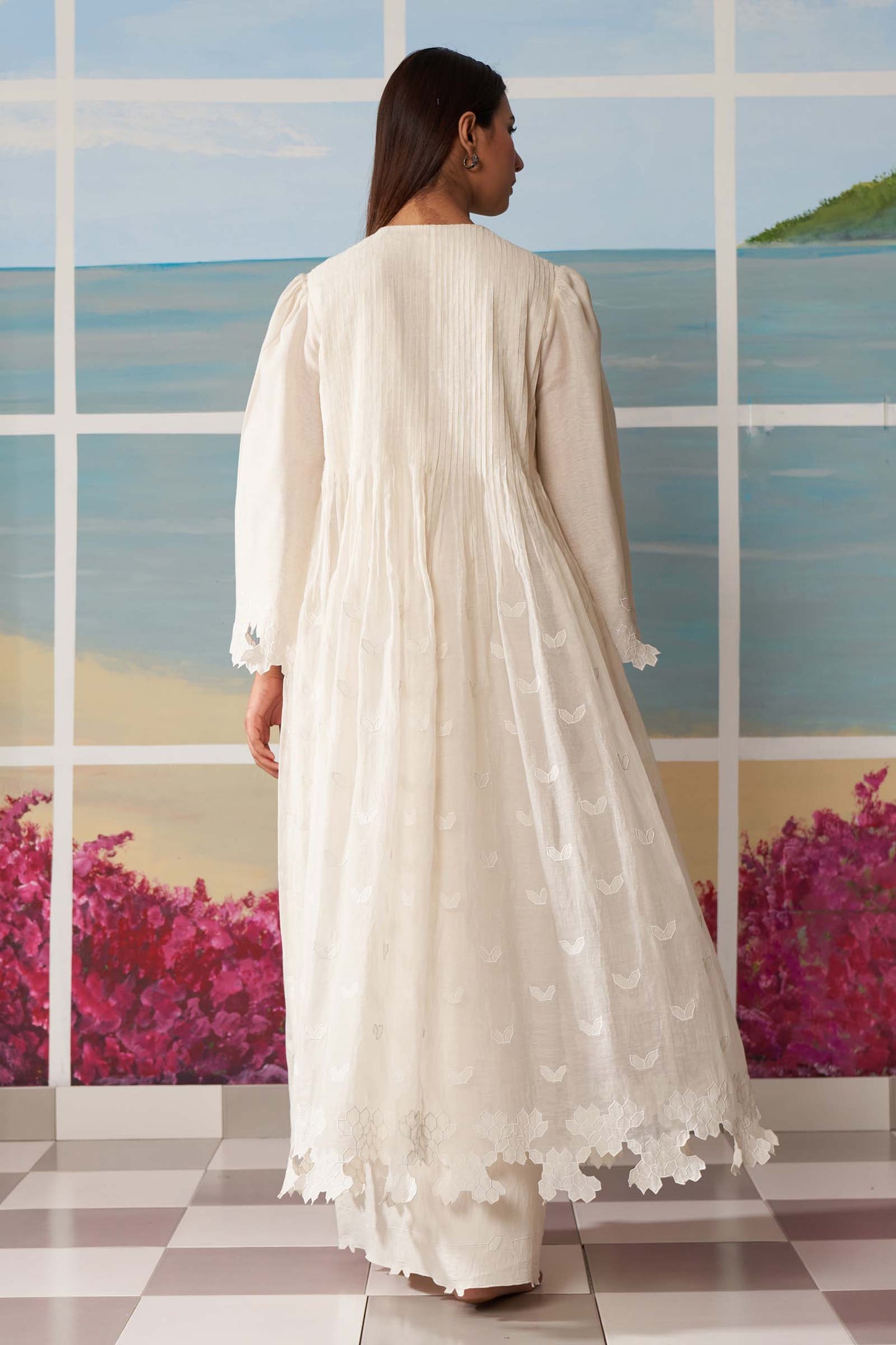 SUPER PLEATED DRESS