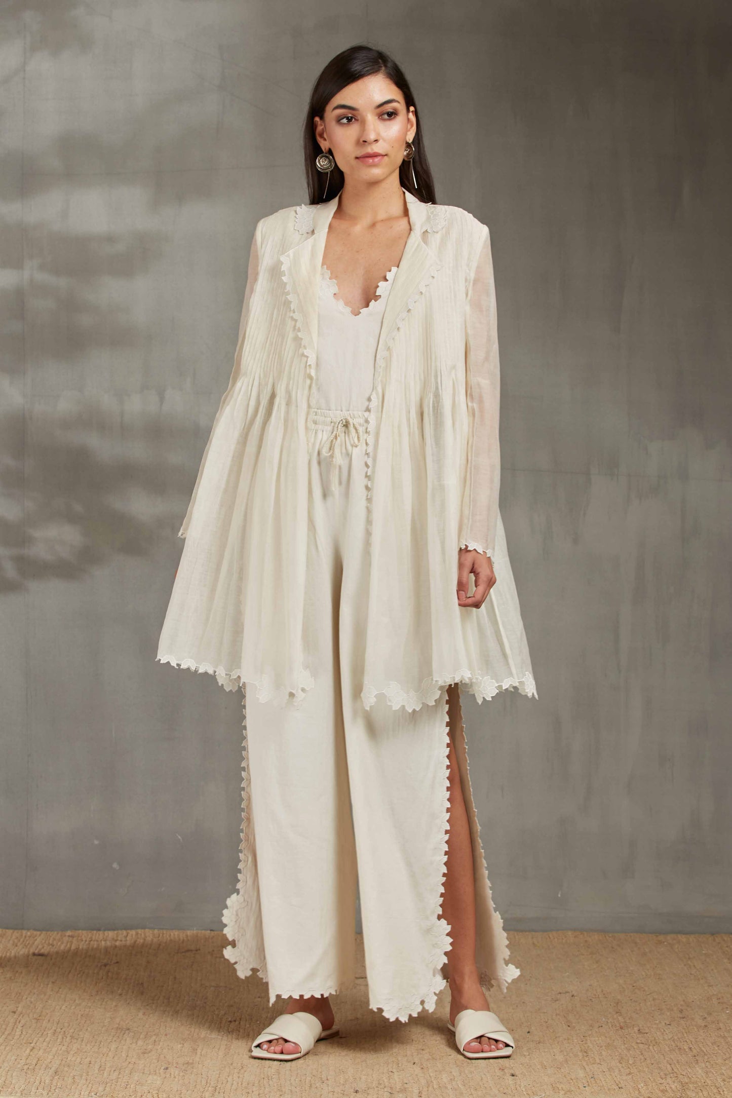 SUPER PLEATED JACKET