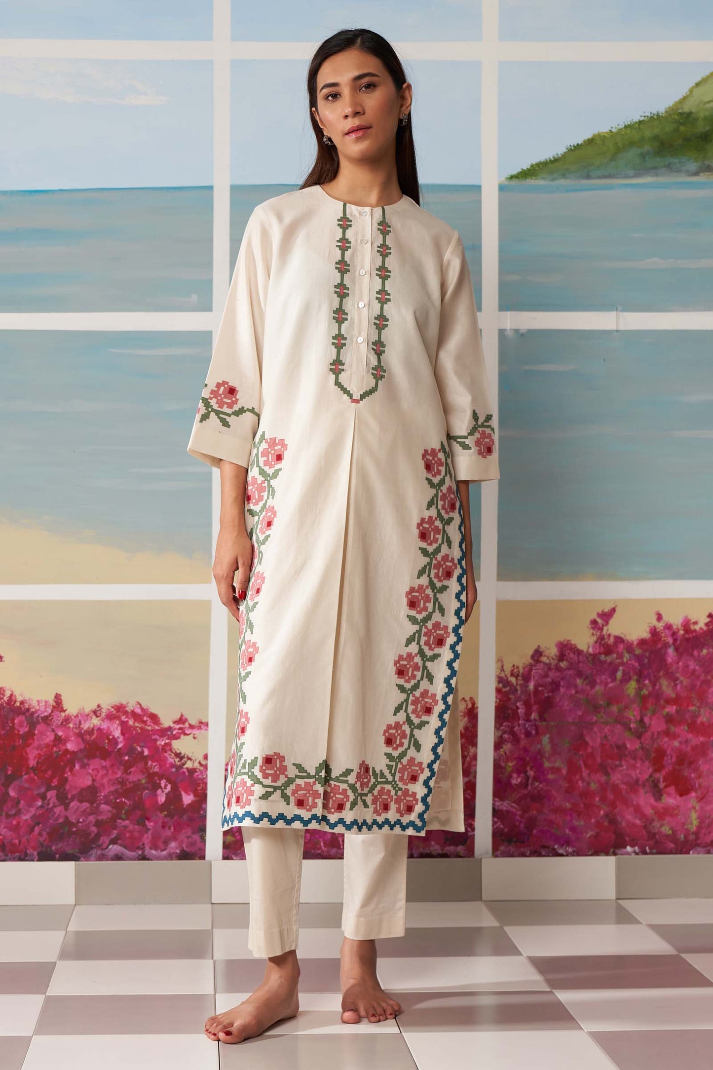 CENTER PLEATED KAMEEZ