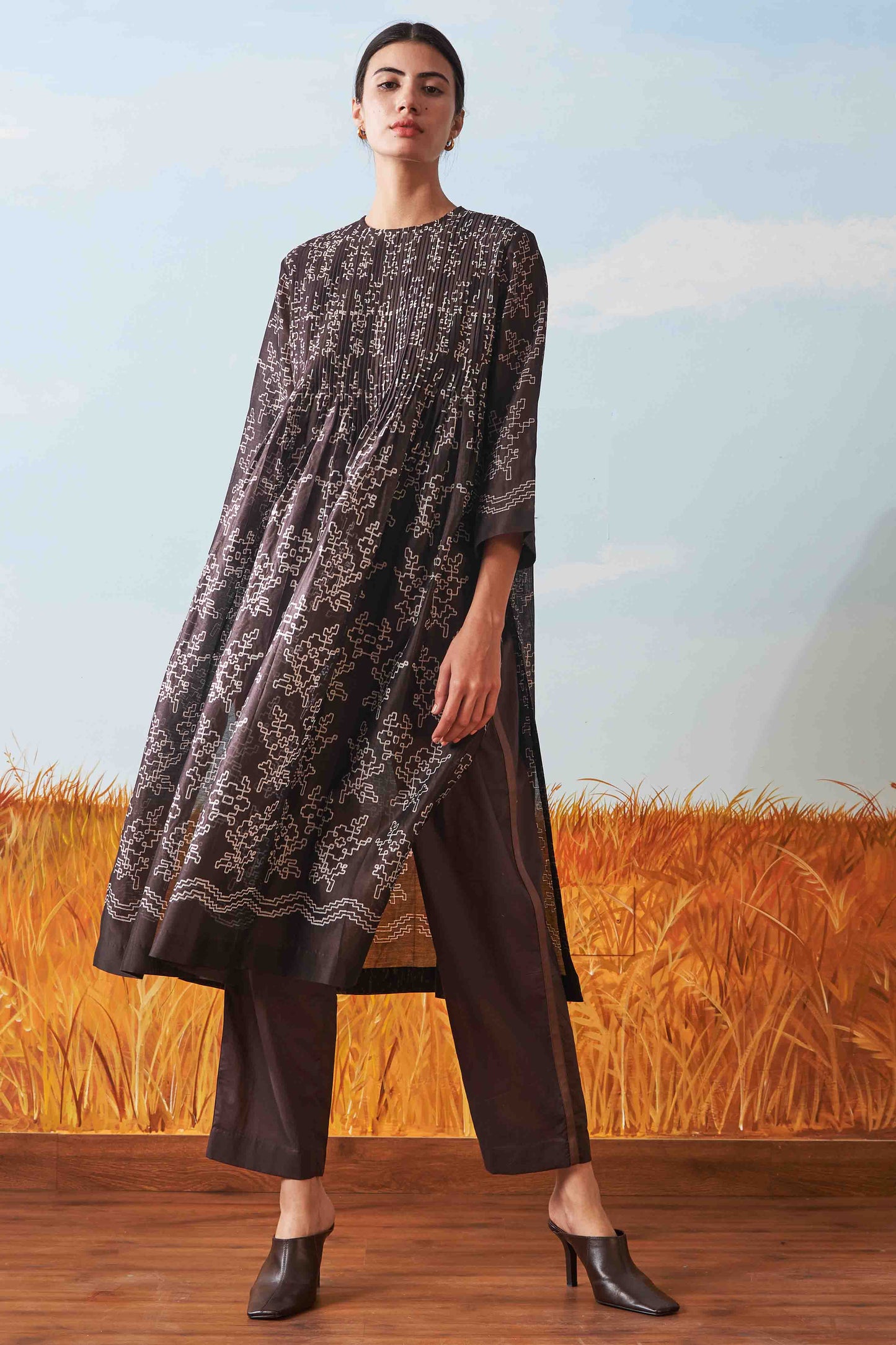 SHIBORI SUPER PLEATED KAMEEZ