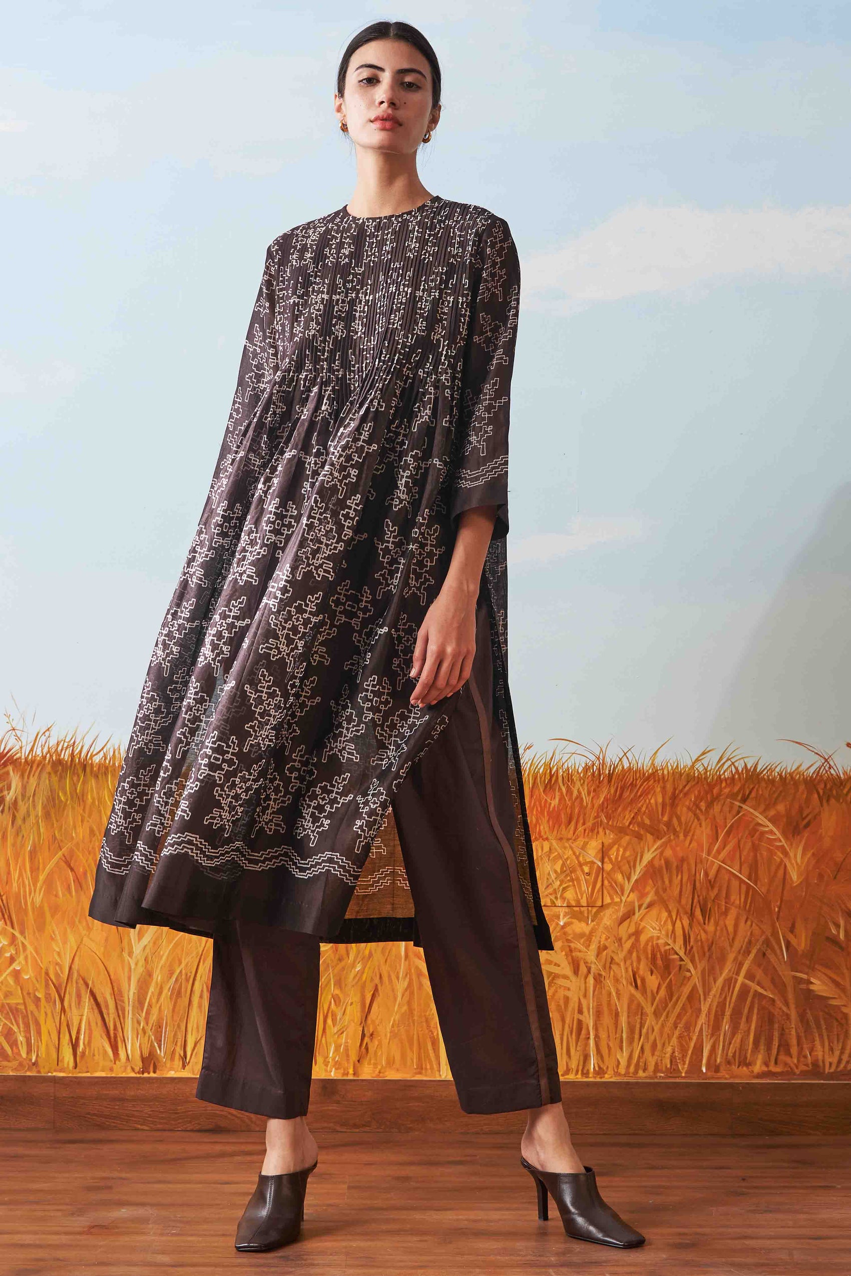 SHIBORI SUPER PLEATED KAMEEZ