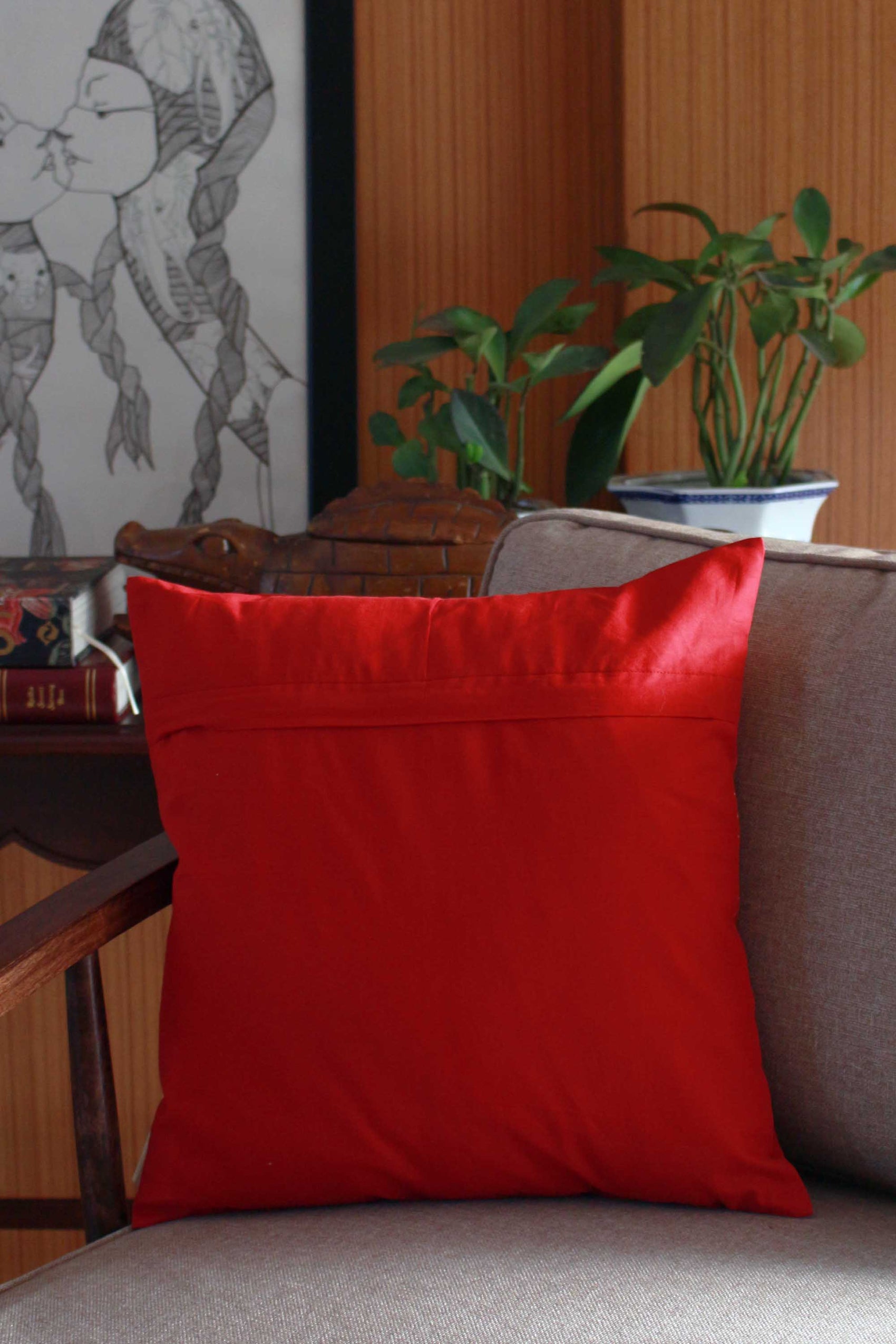 SHIBORI FLORAL CUSHION