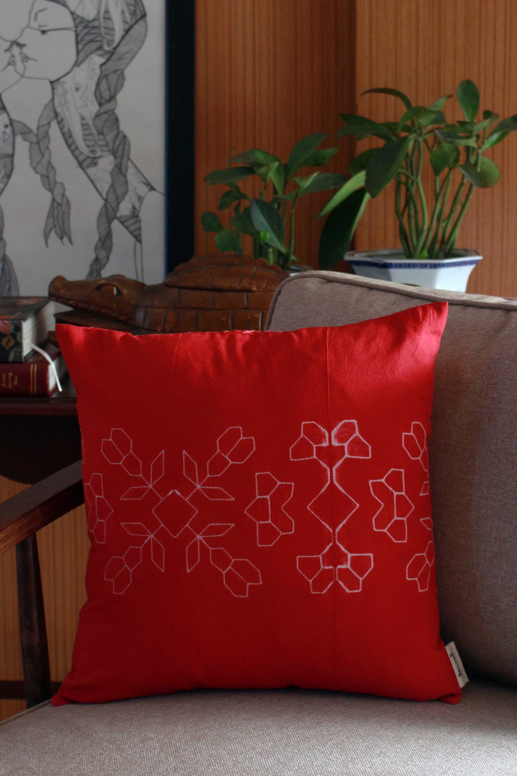 SHIBORI FLORAL CUSHION