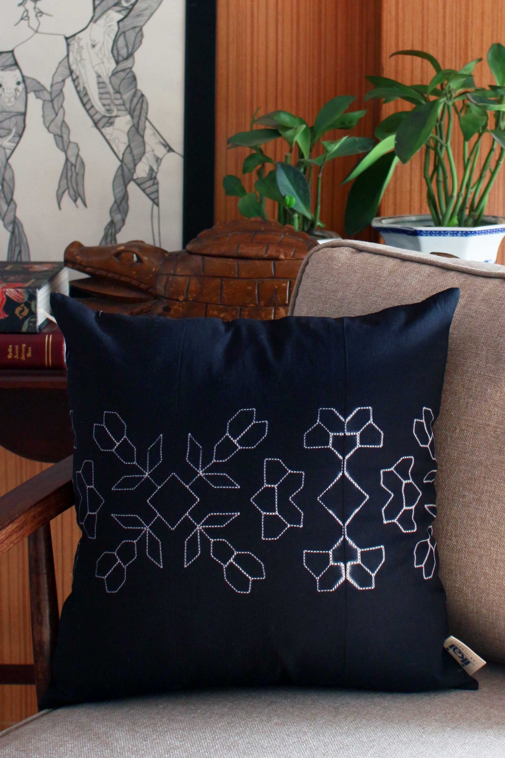 SHIBORI FLORAL CUSHION