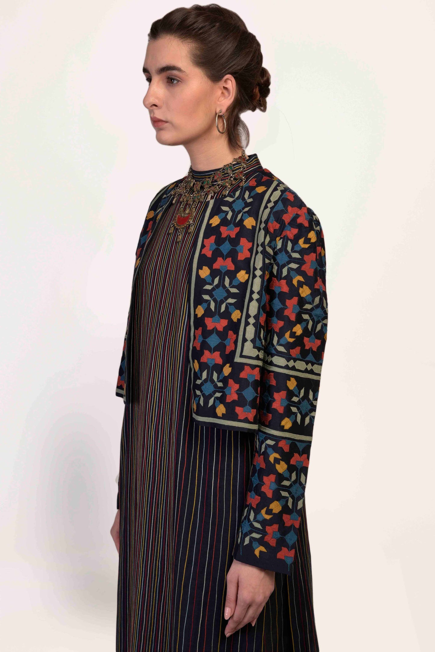 SHORT BOX JACKET