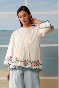 SUPER PLEATED BLOUSE