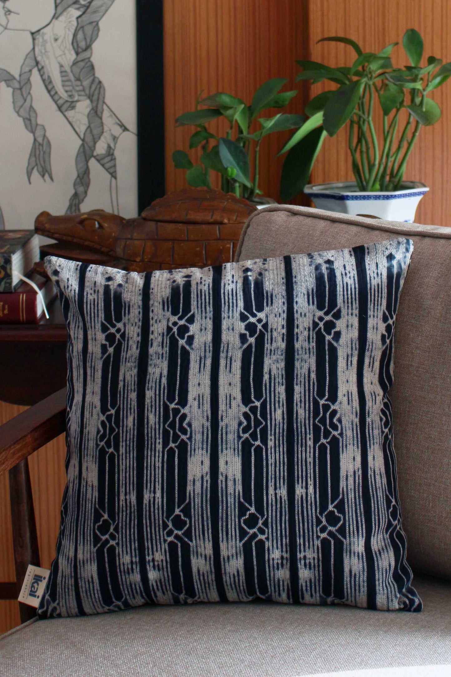 SHIBORI FLORAL STRIPE CUSHION