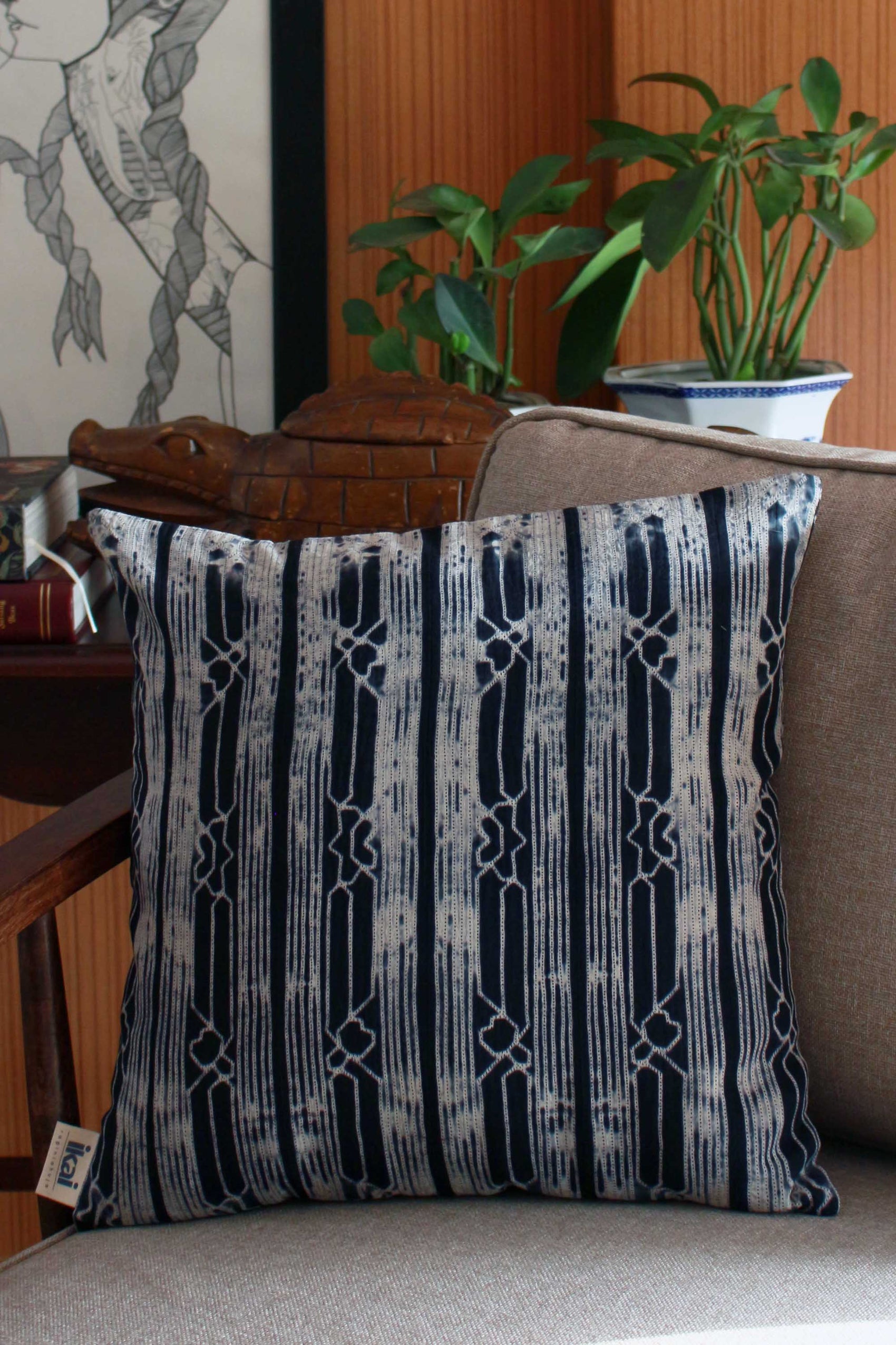 SHIBORI FLORAL STRIPE CUSHION