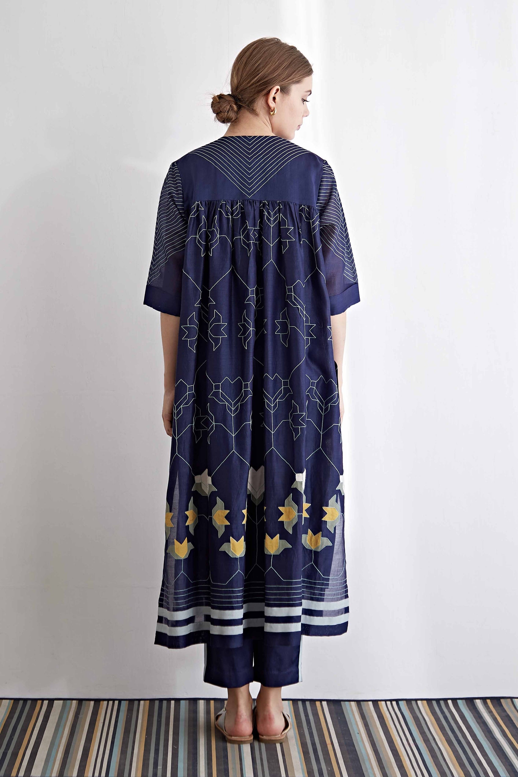 SHOULDER AND YOKE GATHER KAMEEZ