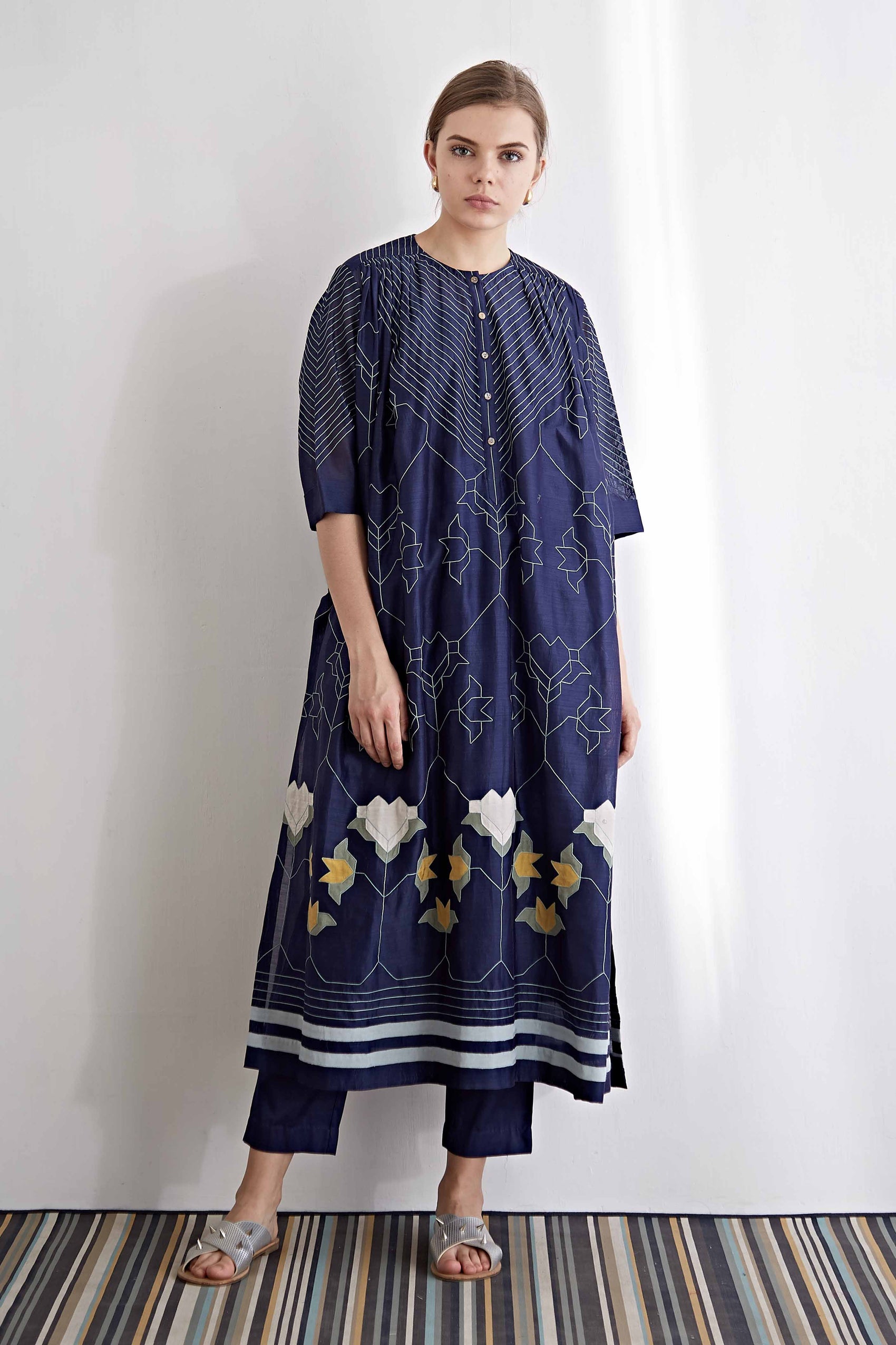 SHOULDER AND YOKE GATHER KAMEEZ