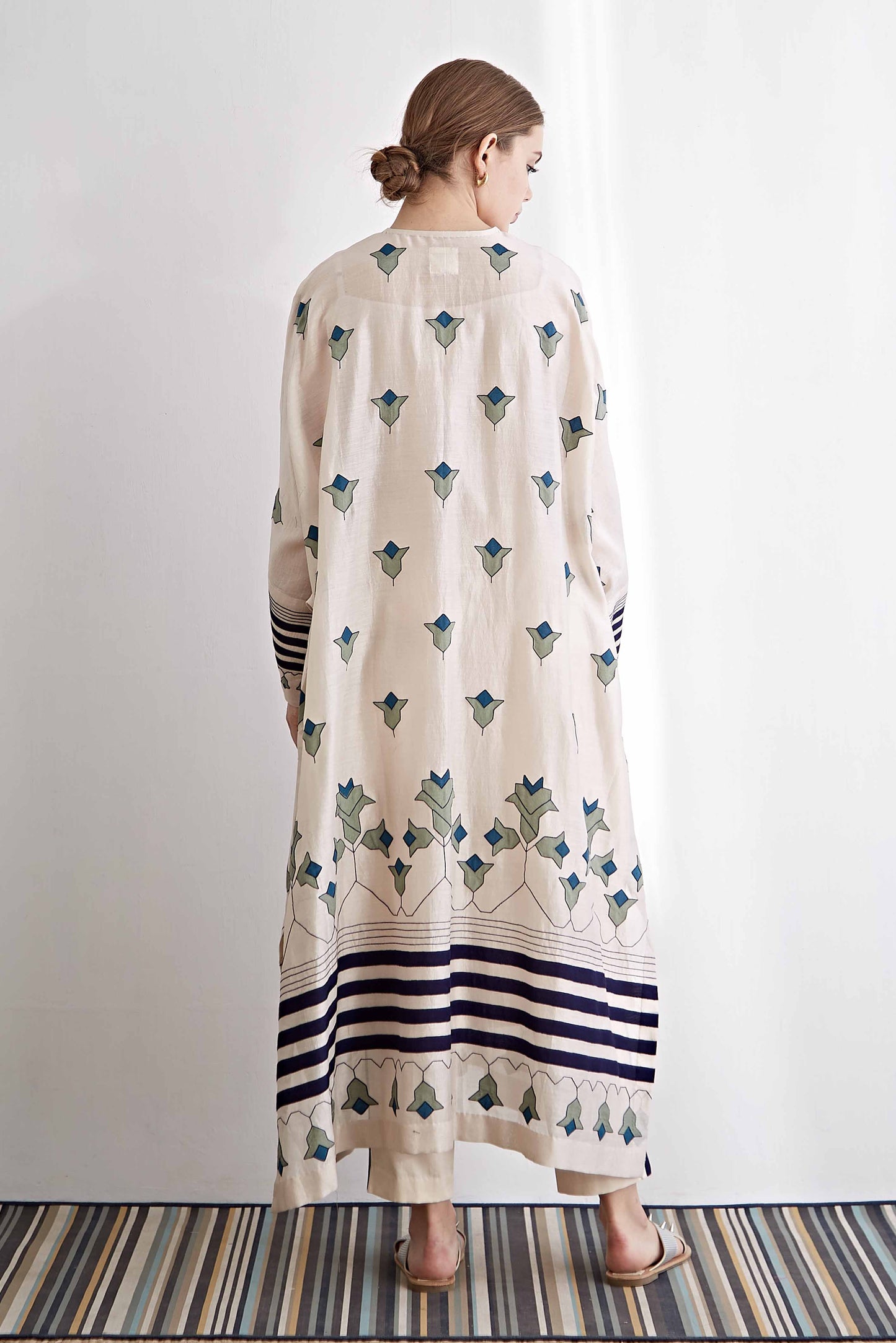 TABLEMAT KAFTAN KAMEEZ