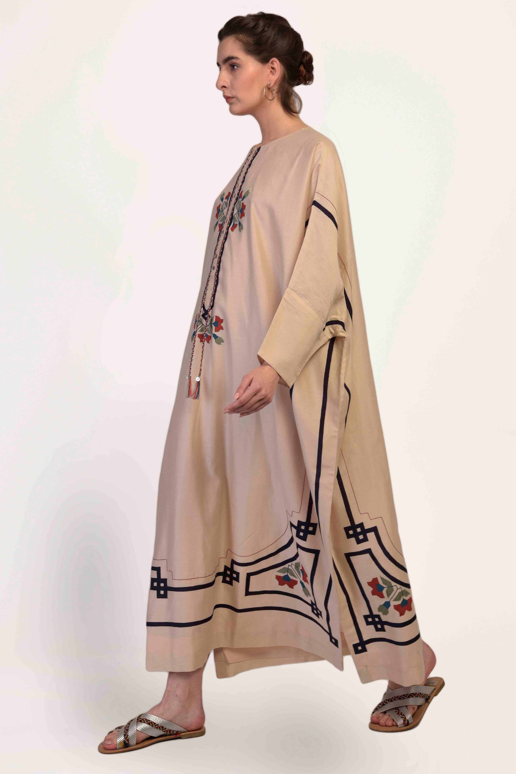TABLE MAT KAFTAN