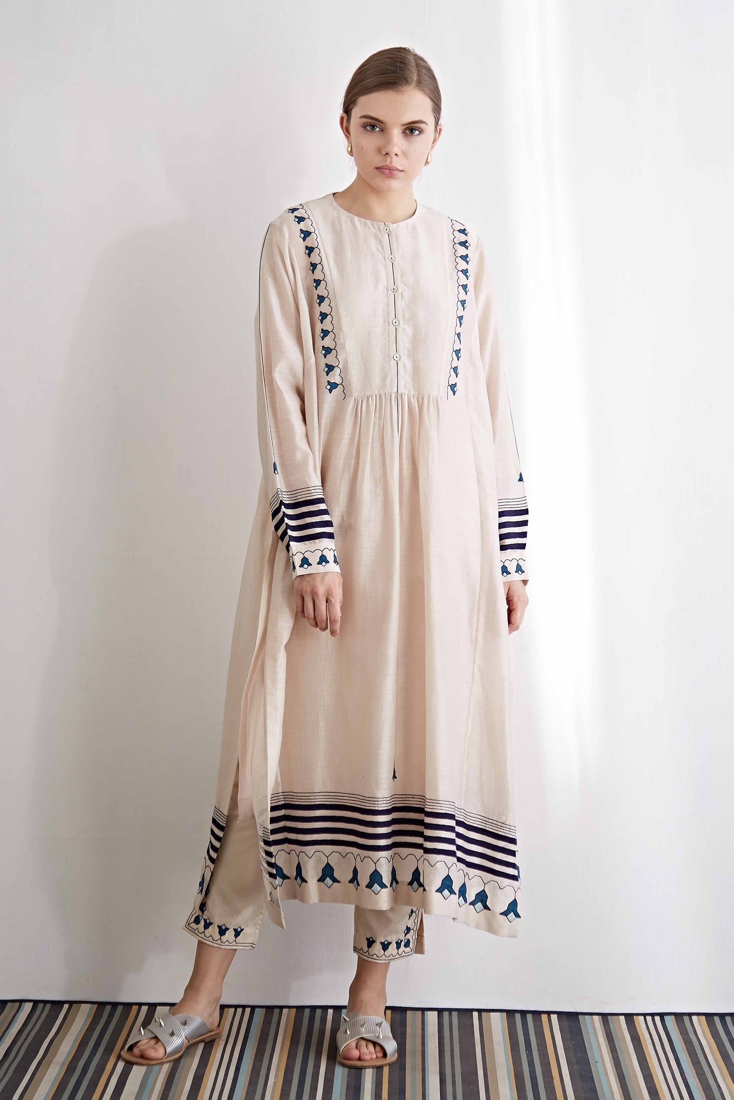 YOKE GATHER KAFTAN